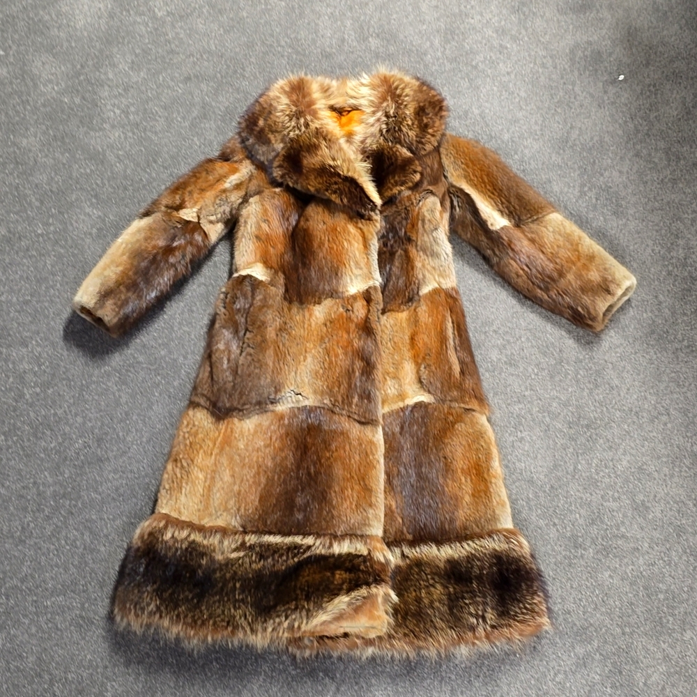 #35 Ladies 7/8 length Muskrat  Coat